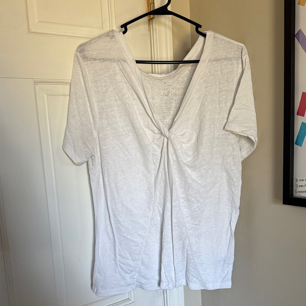 a new day White Knot-Front Short Sleeve Tee